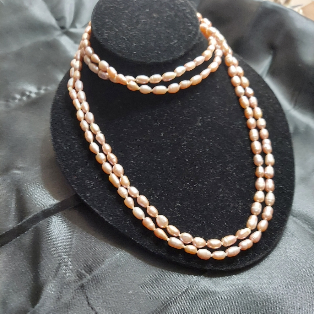Pink Seed Pearl 32" Vintage Necklace.